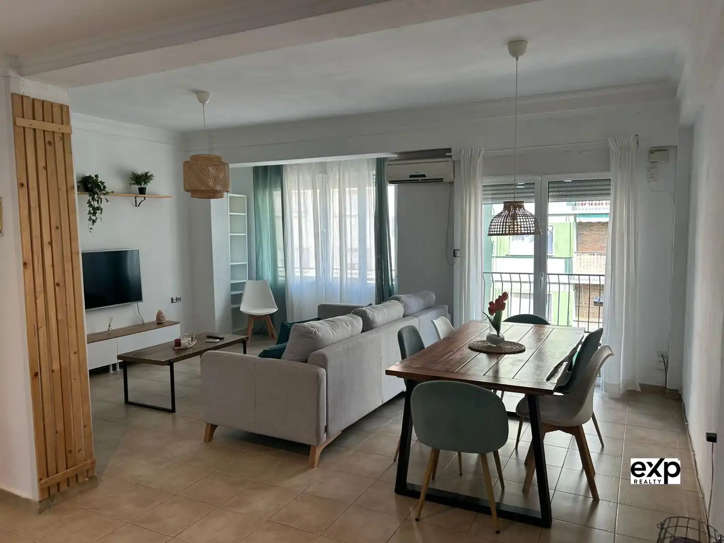 Sala d'estar de Apartament de lloguer en Xàtiva amb Aire condicionat i Moblat