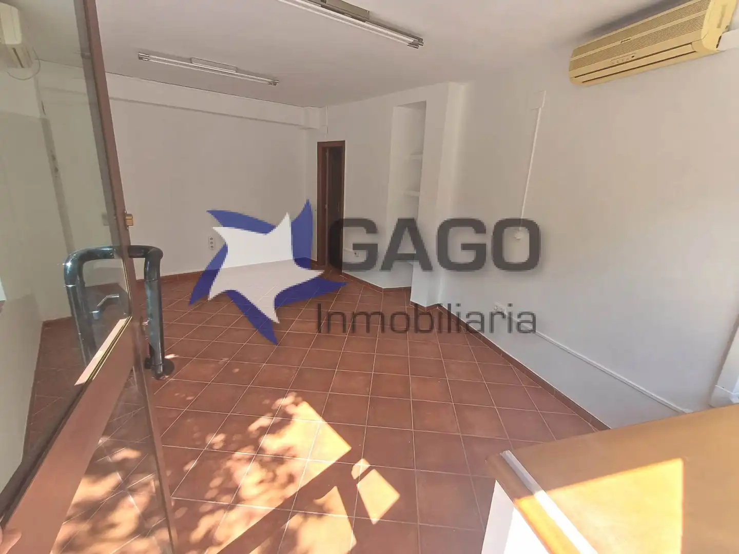 Local comercial de lloguer a Poniente-Sur, imagen 4