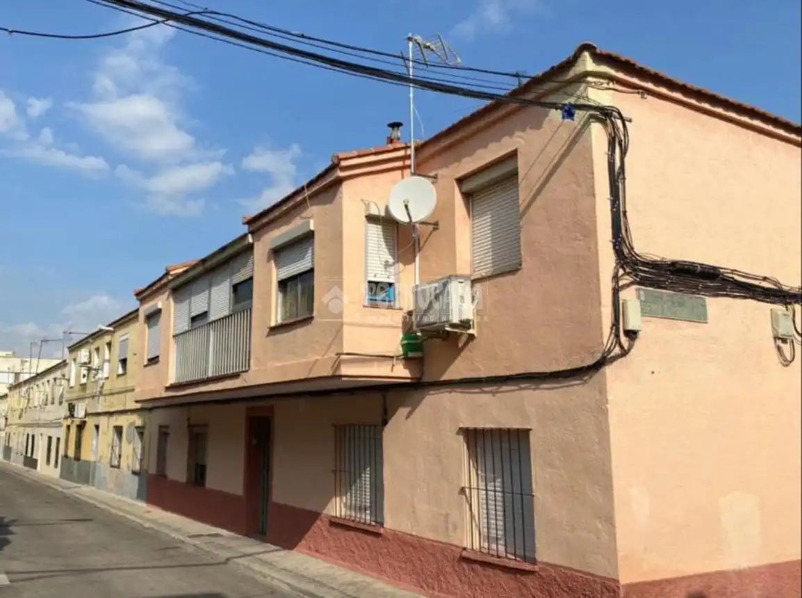 Vista exterior de Piso en venta en  Madrid Capital con Aire acondicionado