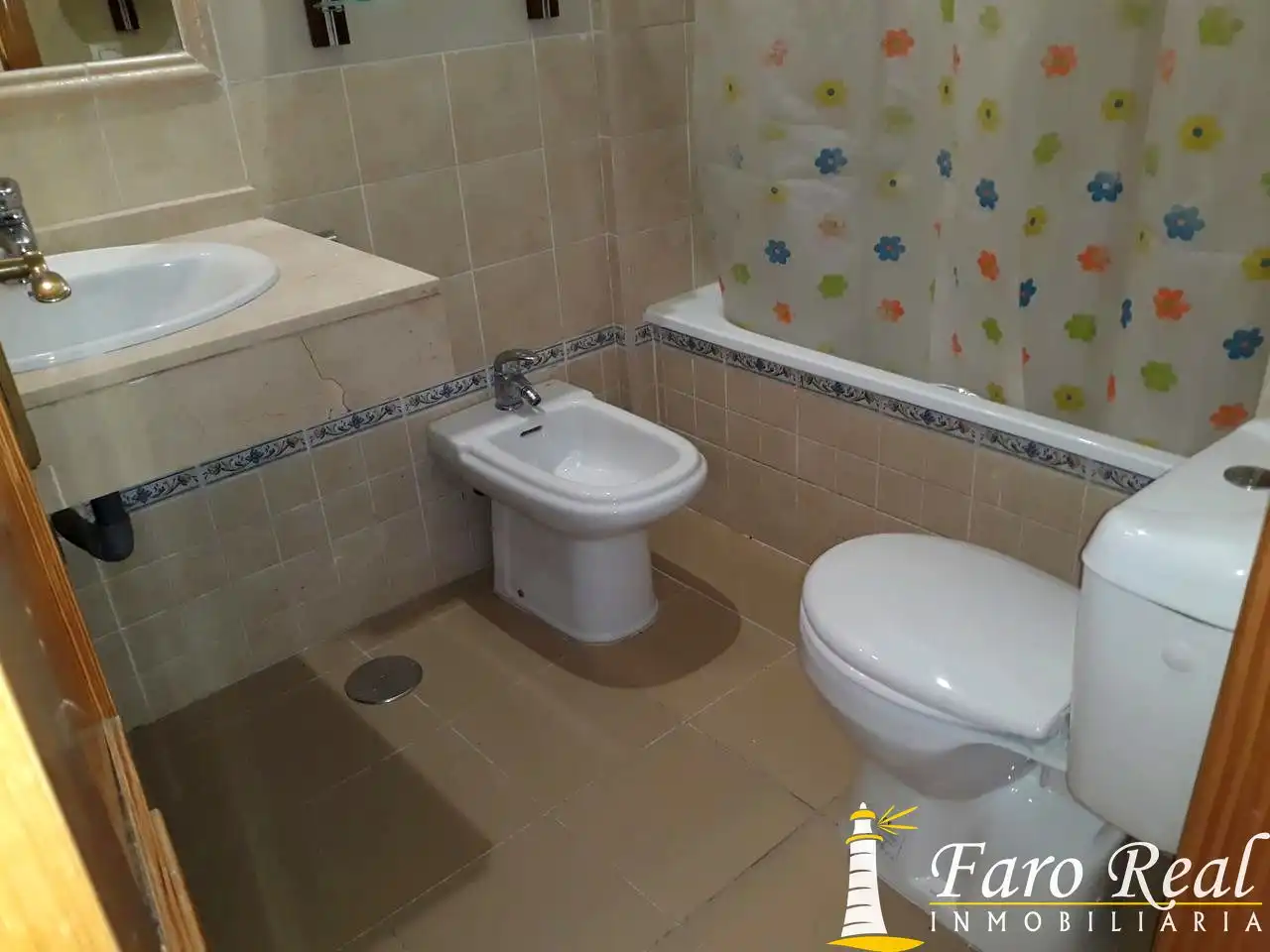 Bany de Planta baixa en venda en Sanlúcar de Barrameda amb Aire condicionat, Terrassa i Piscina comunitària