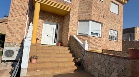 CHALET INDIVIDUAL EN EL VEDAT DE TORRENT,  AL LADO PARK CENTRAL.