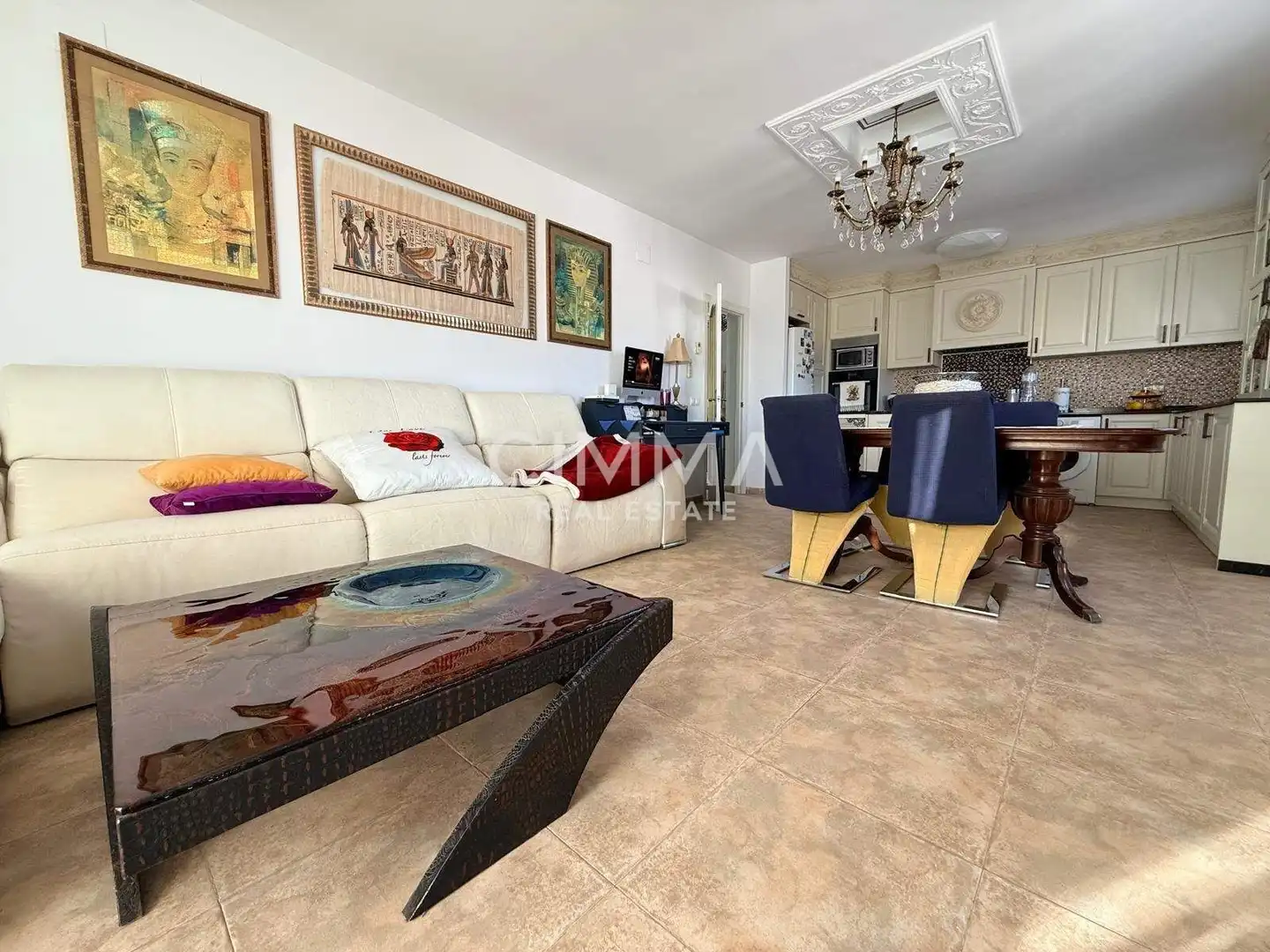 Sala de estar de Casa o chalet en venta en La Nucia con Aire acondicionado, Jardín privado y Terraza