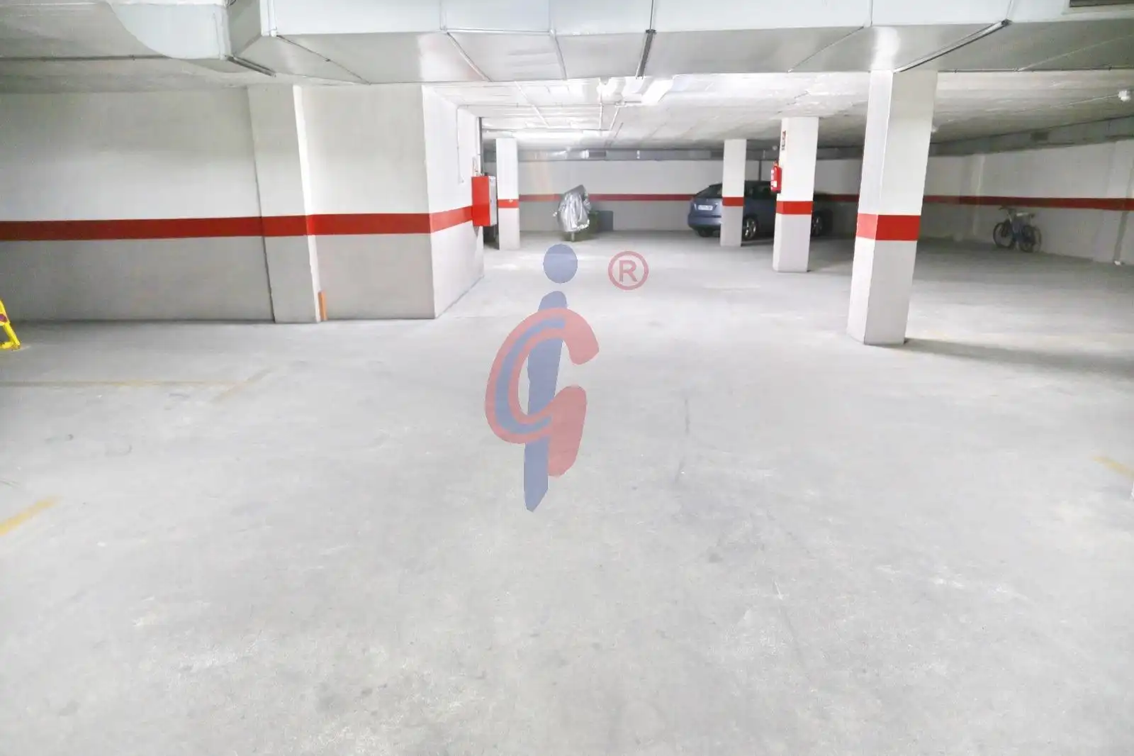 Parking de Apartamento en venta en Guardamar del Segura con Terraza y Amueblado