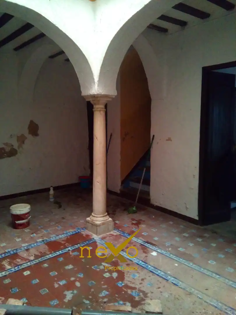 Casa o chalet en venta en Carmona con Jardín privado, Piscina y Balcón