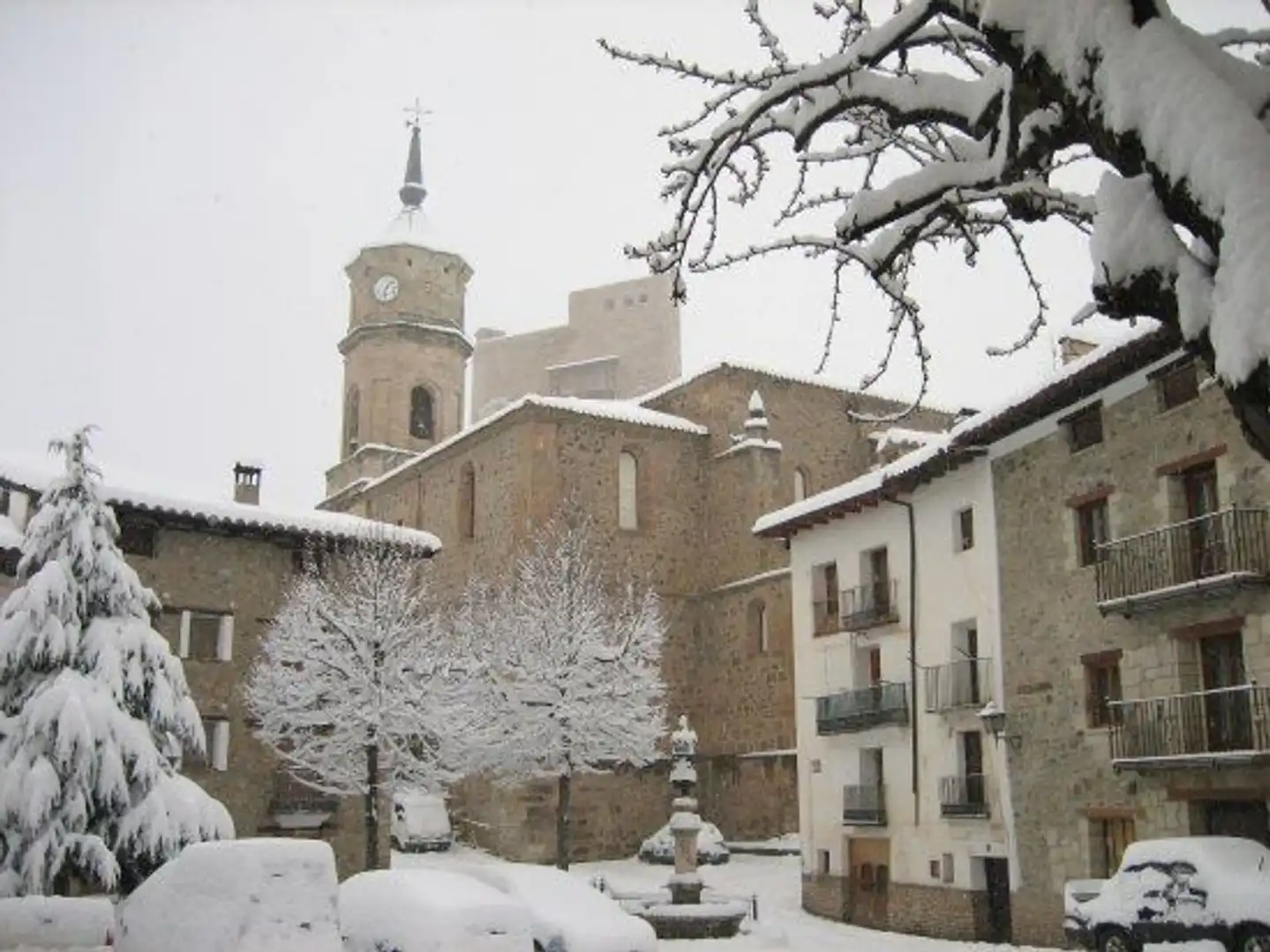 Außenansicht von Einfamilien-Reihenhaus zum Verkauf in Alcalá de la Selva
