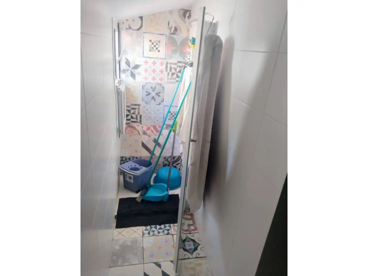 Bathroom of Apartments for rent in Burgos  with Heating, Parquet flooring and Furnished