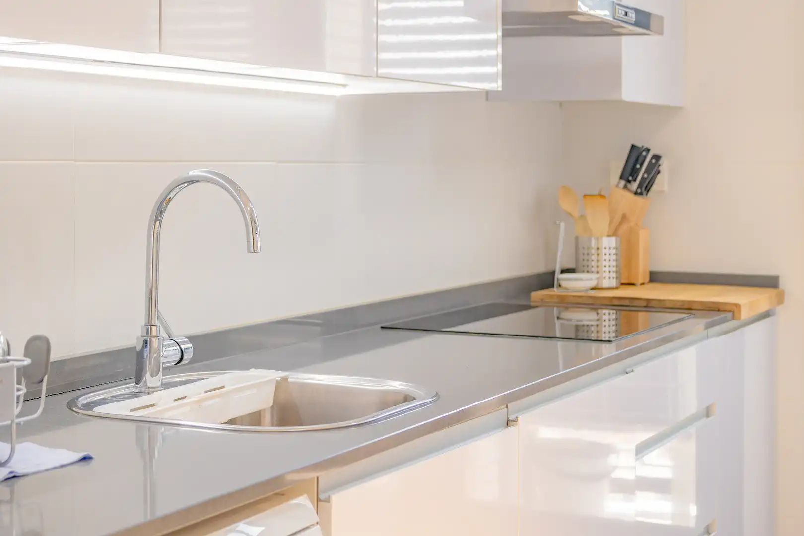 Cocina de Piso en venta en Valencia con Trastero, Piscina y Balcón