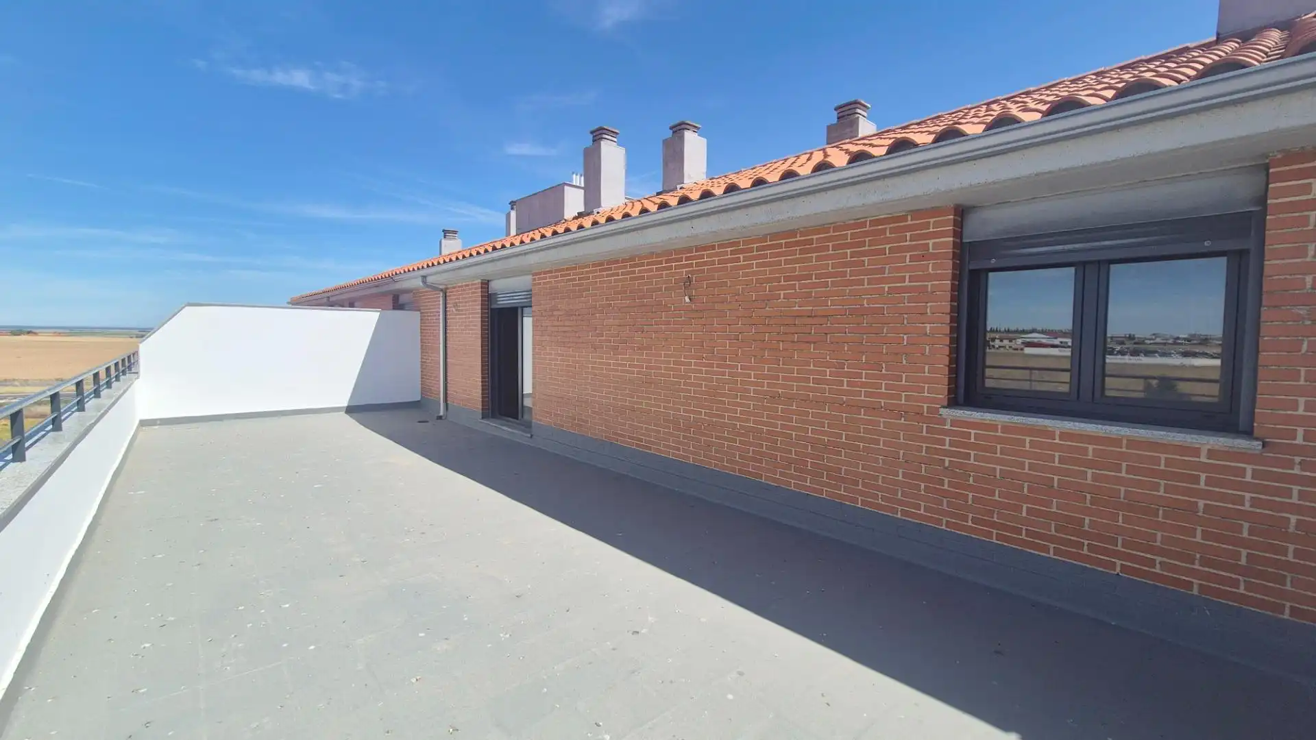 Attic for sale in Castellanos de Moriscos