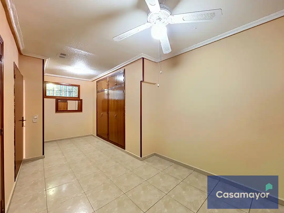 Piso en venta en Alicante / Alacant