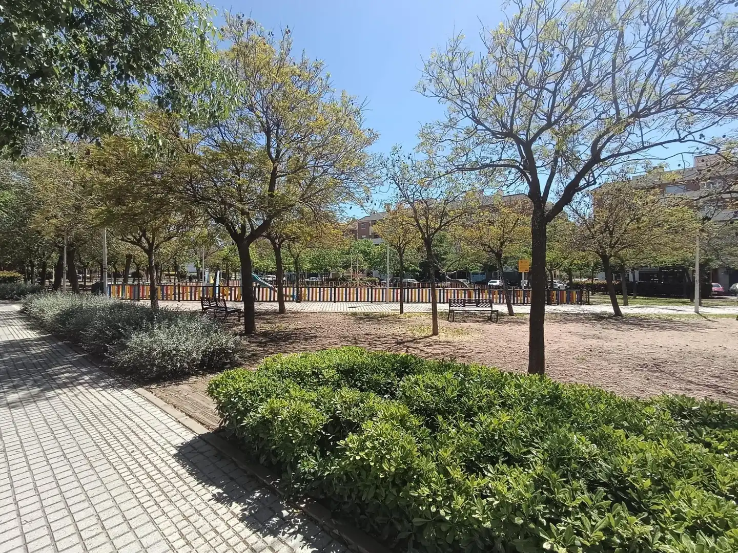 Vista exterior de Pis en venda en  Córdoba Capital amb Aire condicionat, Jardí privat i Terrassa