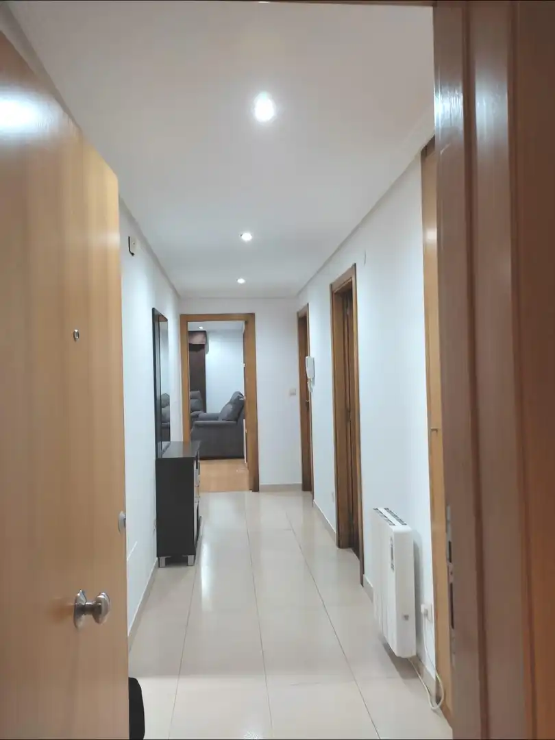Wohnung zur Miete in SANTA EUFEMIA, Carballo