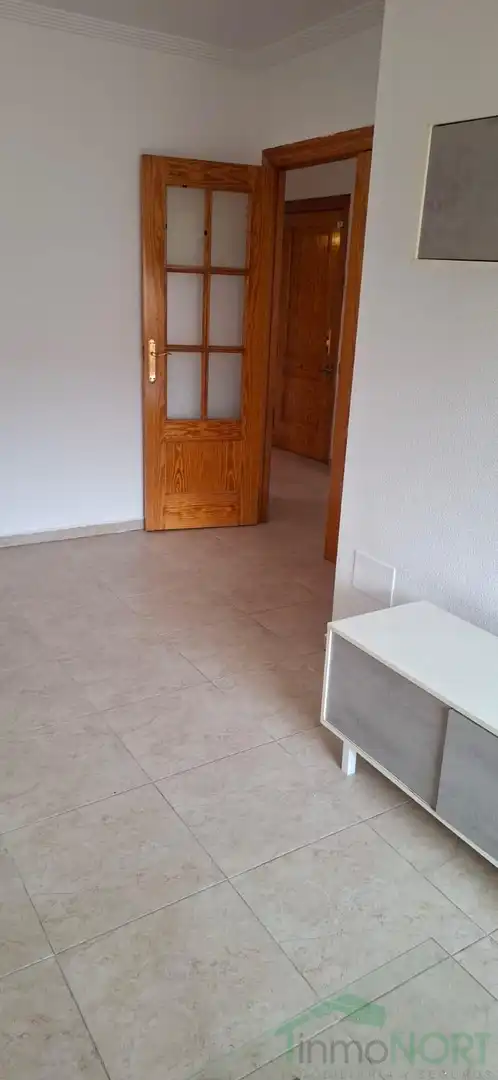 Piso en venta en La Unión con Terraza y Amueblado