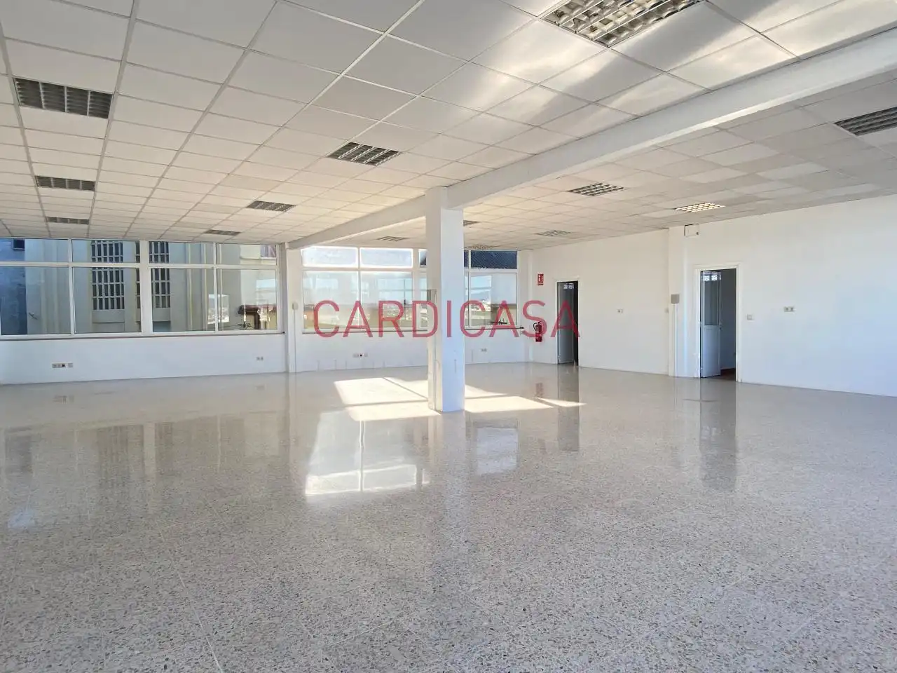 Nave industrial de alquiler en Vigo 