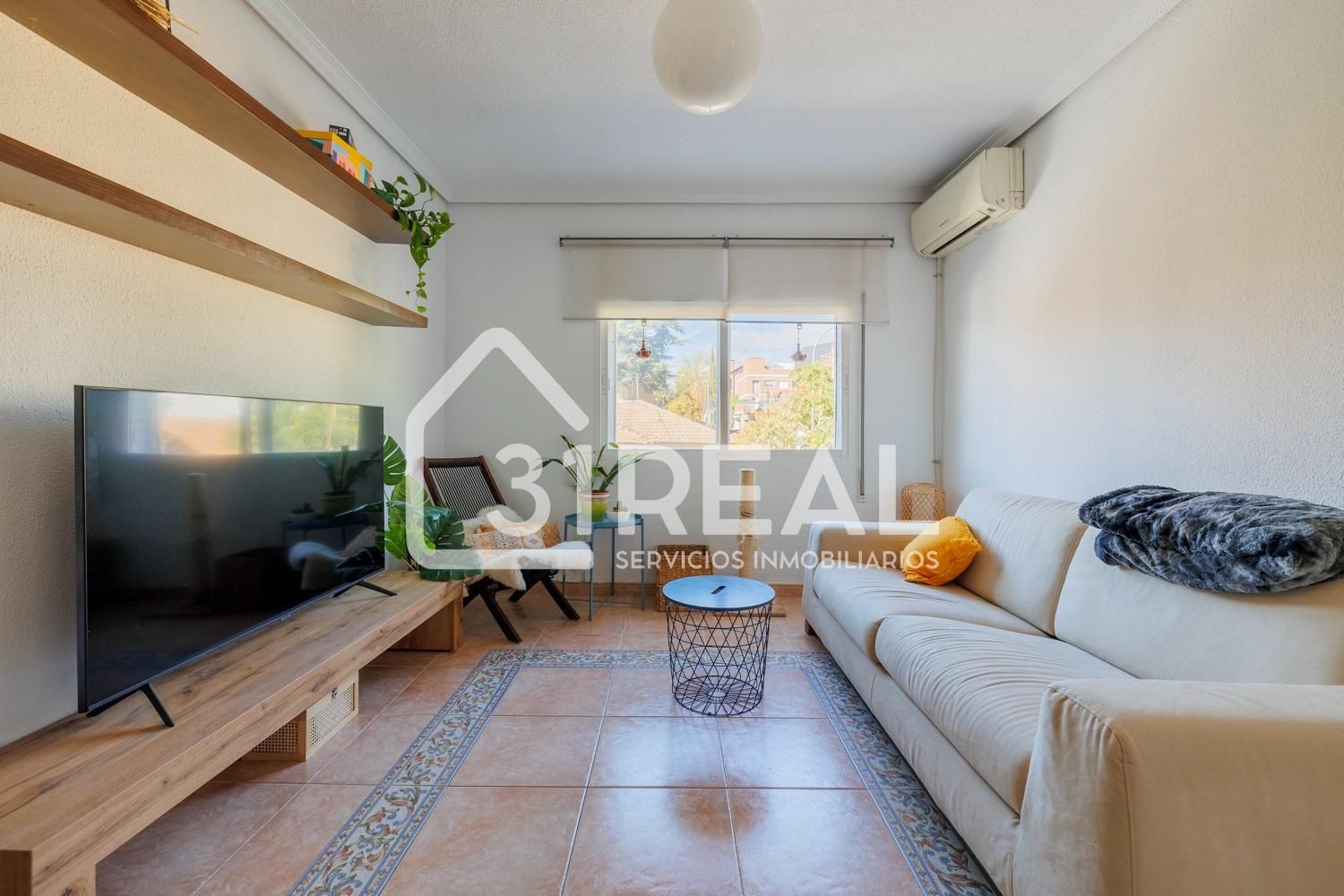 Sala de estar de Piso en venta en  Madrid Capital con Aire acondicionado