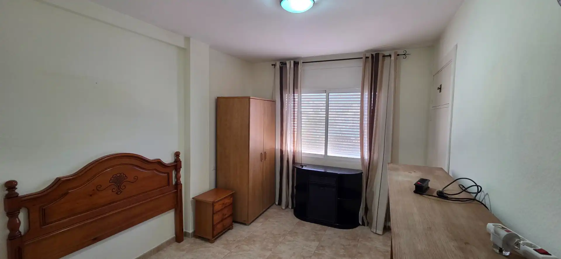 Habitación de Piso en venta en Fuengirola con Terraza y Amueblado