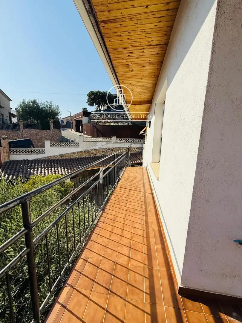 Terrassa de Casa o xalet en venda en Arenys de Munt amb Calefacció, Terrassa i Moblat