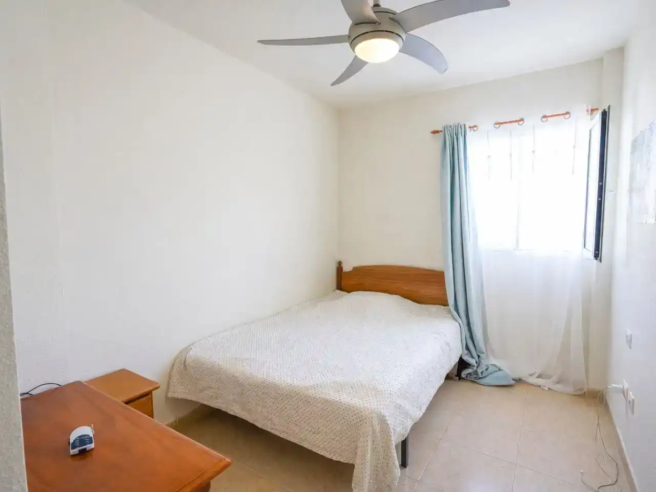 Bedroom of Flat for sale in Guía de Isora  with Balcony