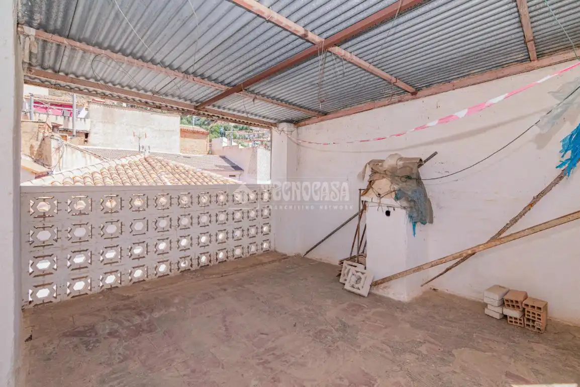 Casa adosada en venta en Quéntar con Terraza