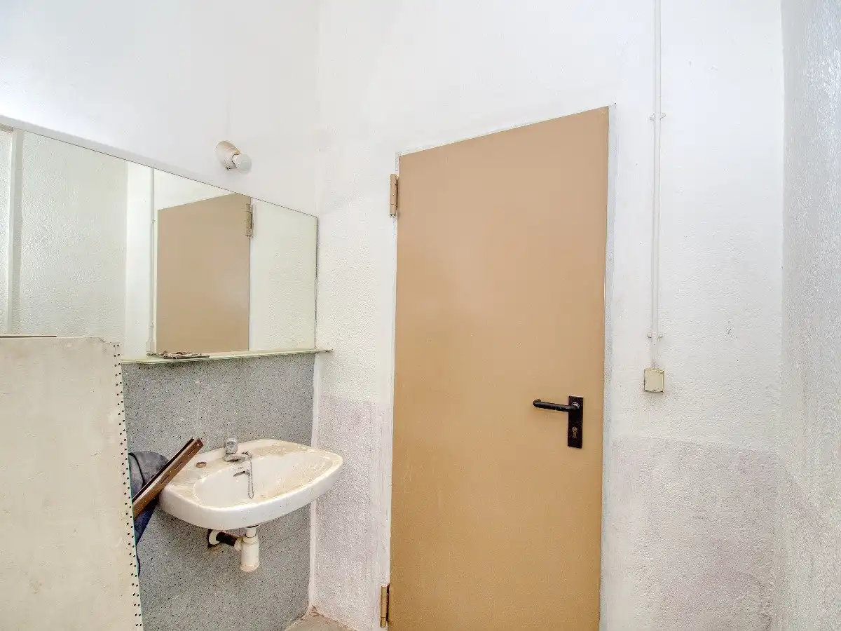 Badezimmer von Geschaftsraum zur Miete in Reus