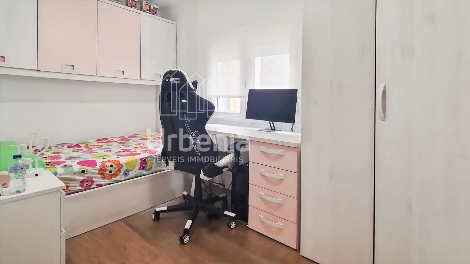 Bedroom of Flat for sale in Mataró  with Air Conditioner, Heating and Terrace