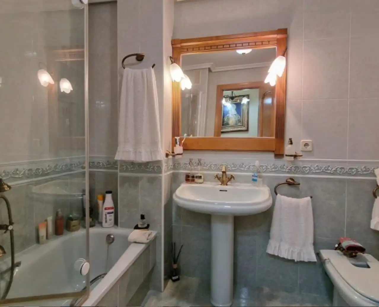 Badezimmer von Maisonette zum Verkauf in Plasencia mit Klimaanlage, Heizung und Terrasse