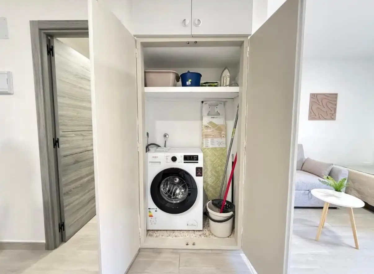 Bathroom of Flat for rent in Parque de la Paloma