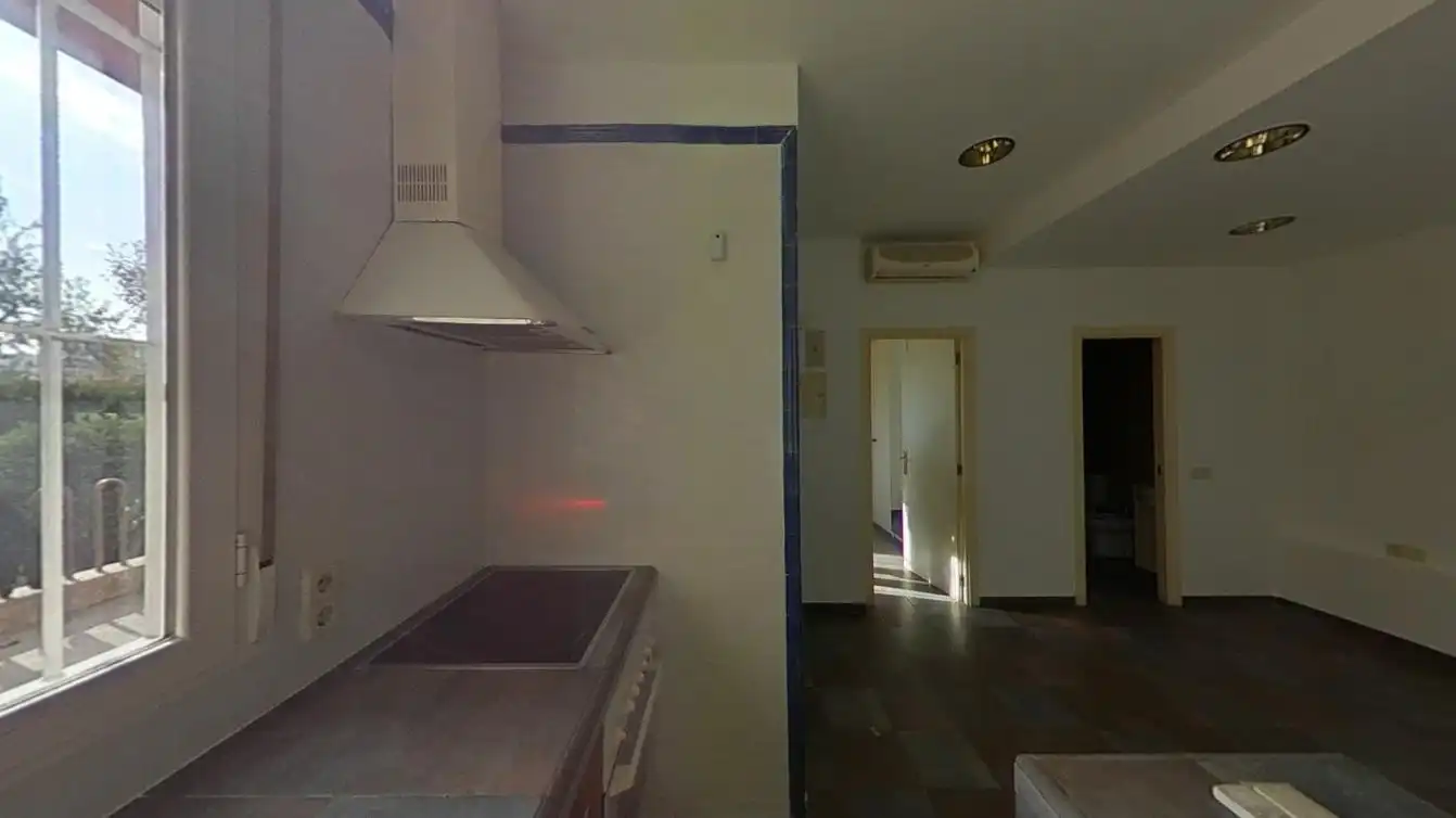 Cuina de Apartament en venda en Madrid amb Aire condicionat