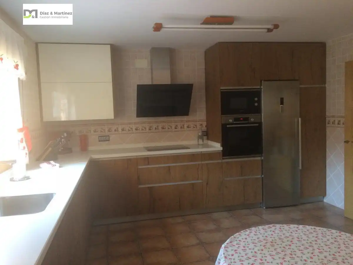 Casa amb jardí en venda a Cuadros, imagen 8