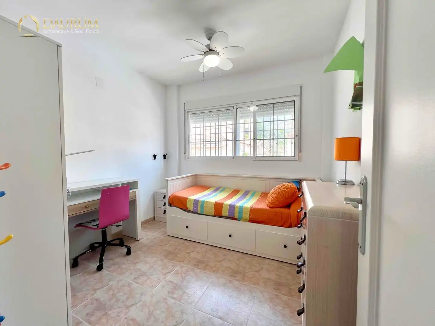 Habitación de Casa adosada en venta en Cullera con Aire acondicionado, Calefacción y Terraza