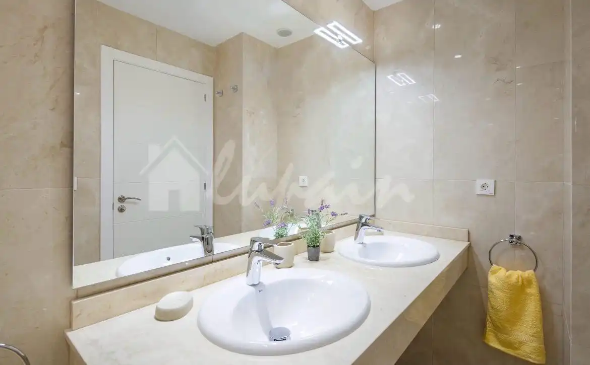 Apartment with lift for sale in Costa Adeje, imagen 11