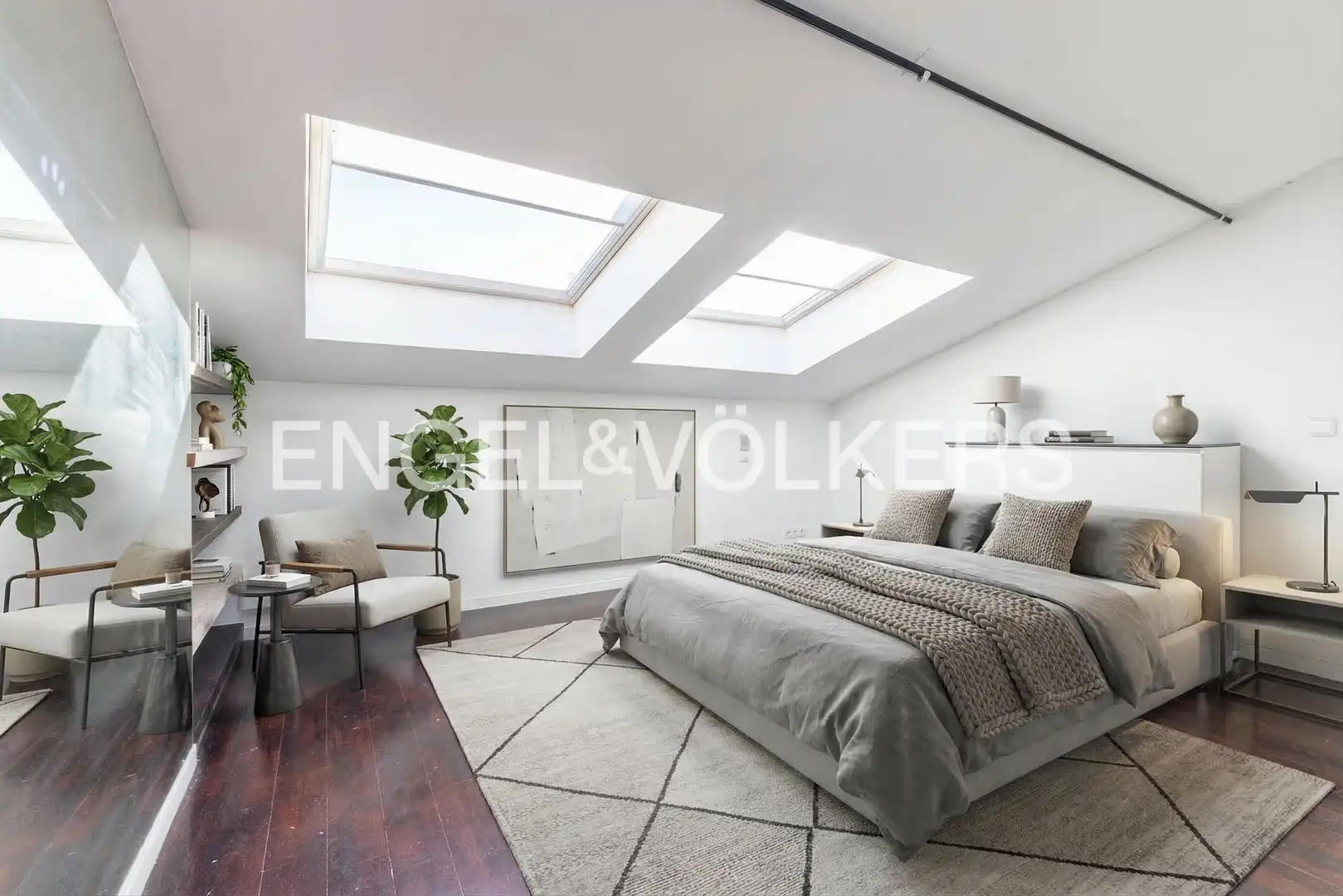 Bedroom of Attic for sale in Madrid  with Air Conditioner and Heating