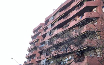 Exterior view of Flat for sale in  Barcelona Capital  with Heating
