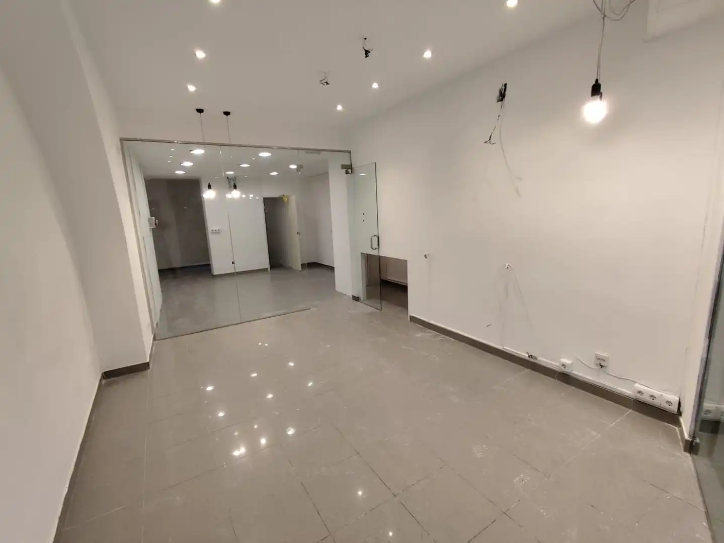 Local muy comercial en Santa Maria, Bild 5
