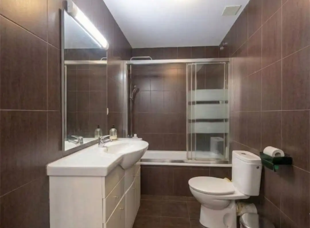 Bathroom of Houses for rent in Málaga  with Air Conditioner, Heating and Parquet flooring