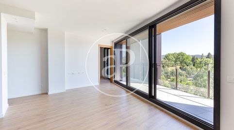 Foto 2 von Wohnung zur Miete in Rambla del Celler, El Coll, Sant Cugat del Vallès
