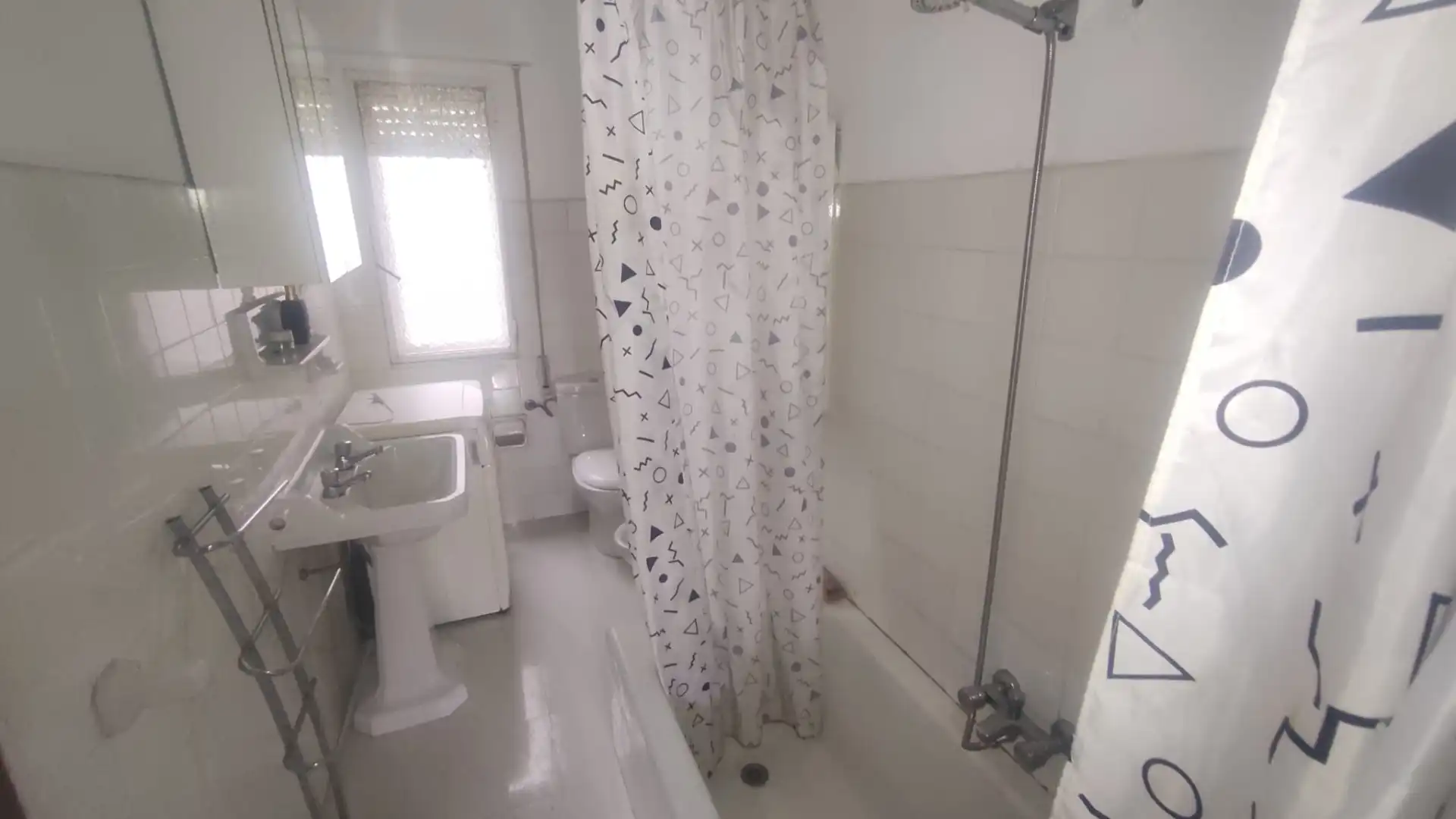Flat with terrace for sale in Avenida de Zamora, imagen 2