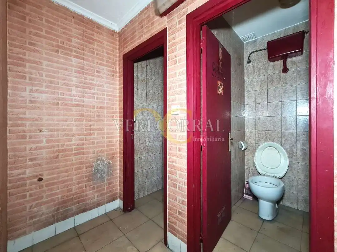 Business premises for sale in Avenida de la Constitución, imagen 39
