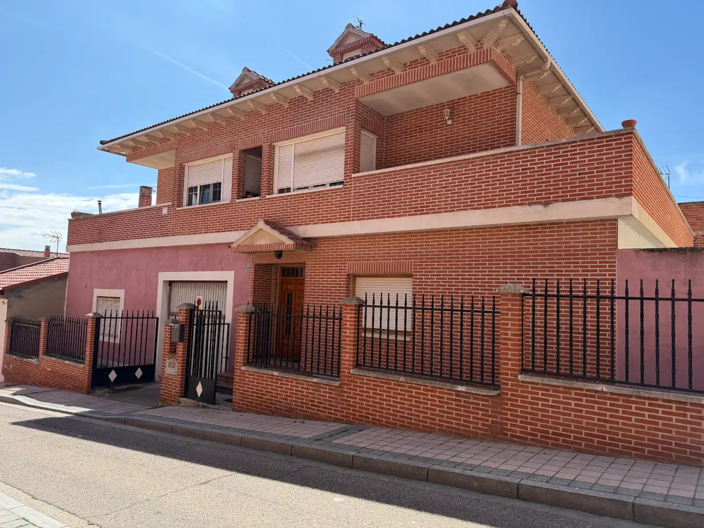 Chalet con terraza en venta en Calle Pato