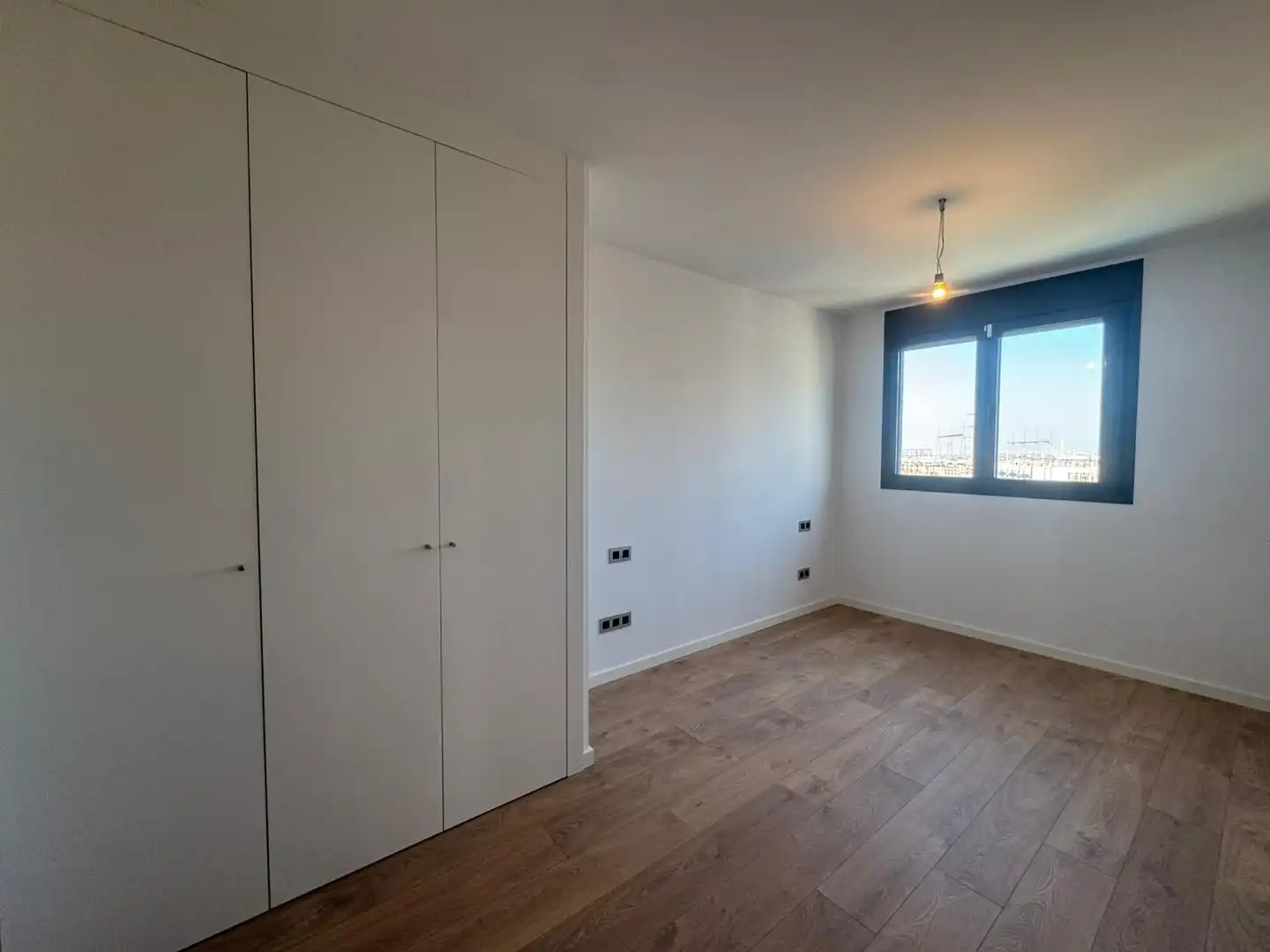 Habitación de Piso en venta en Viladecans con Aire acondicionado, Calefacción y Terraza