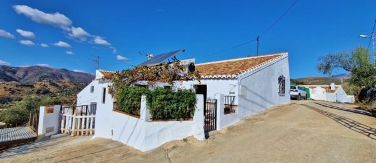 Finca rústica en venda a Comares