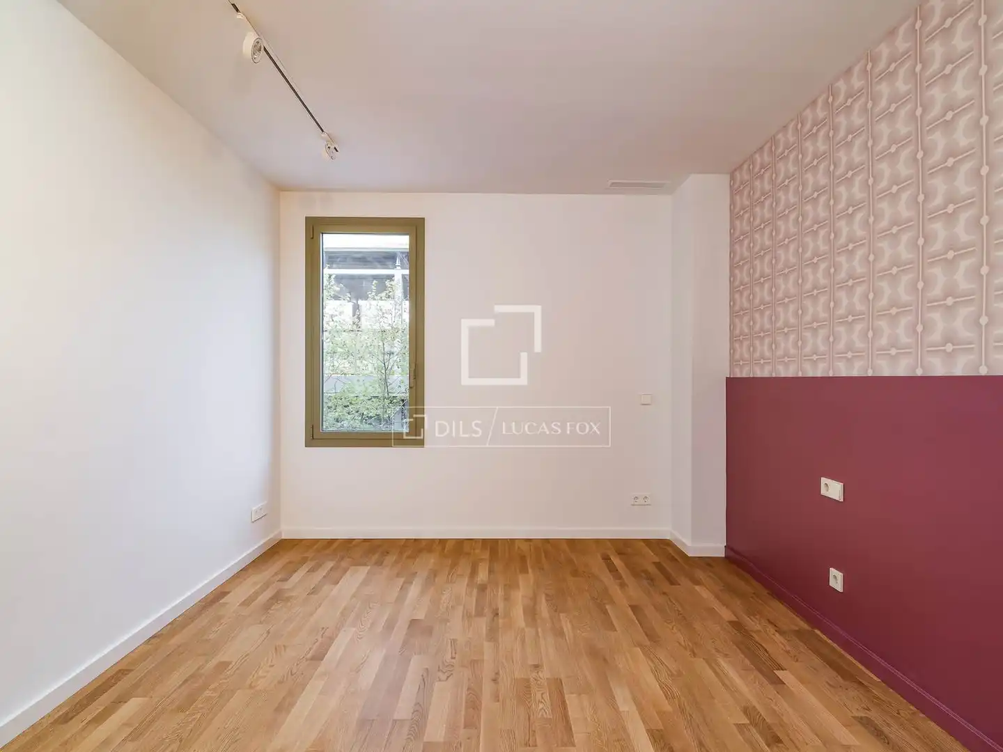 Schlafzimmer von Wohnung zum Verkauf in Barcelona mit Heizung, Terrasse und Abstellraum