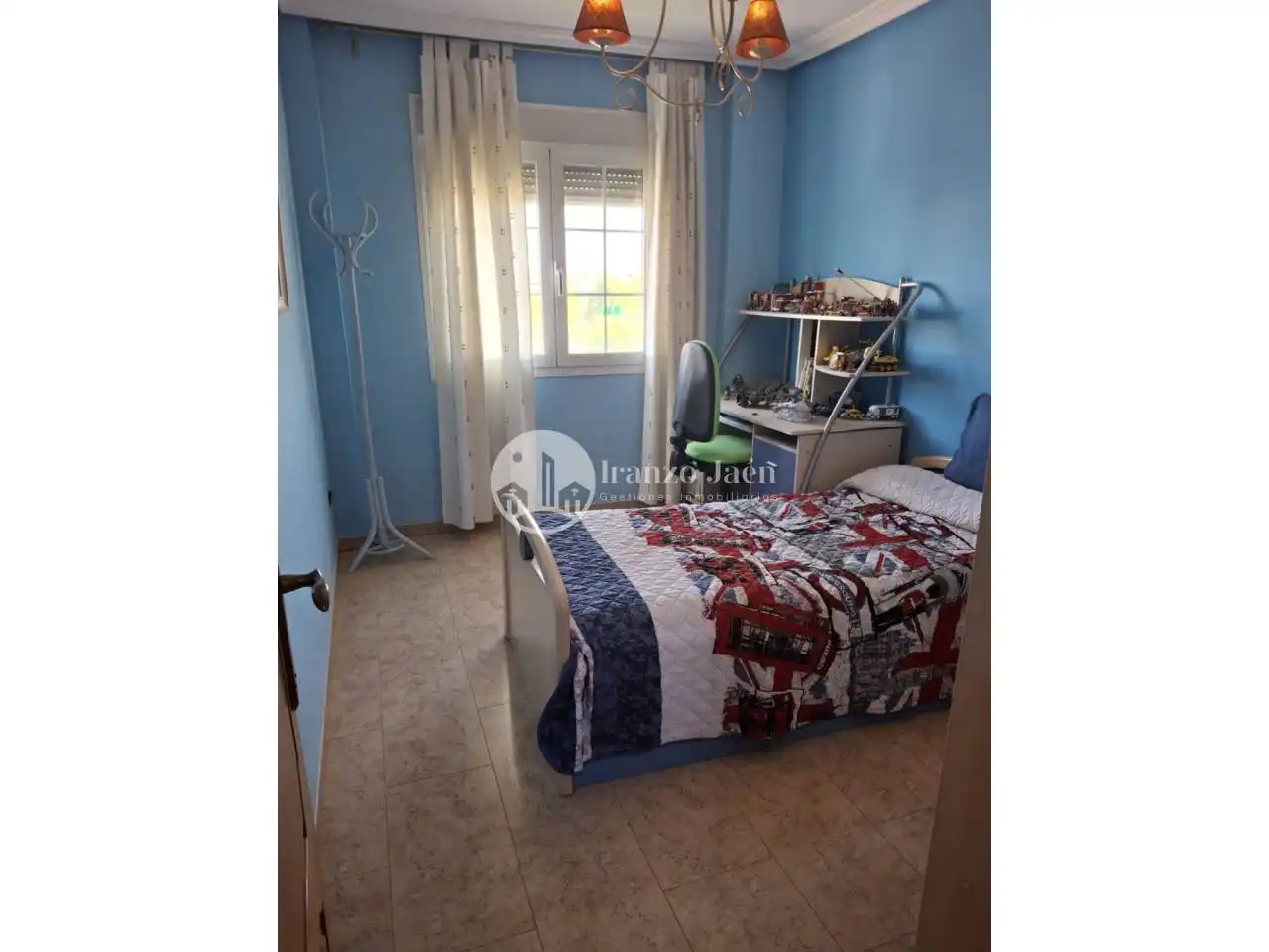 Habitación de Casa o chalet en venta en Jaén con Aire acondicionado, Calefacción y Terraza