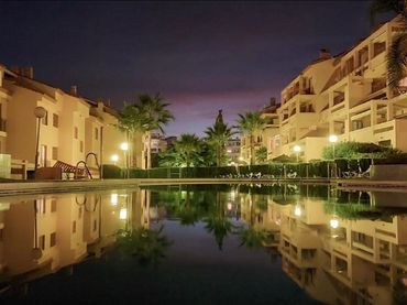 Apartament amb piscina en venda a El Faro de Calaburra - Chaparral
