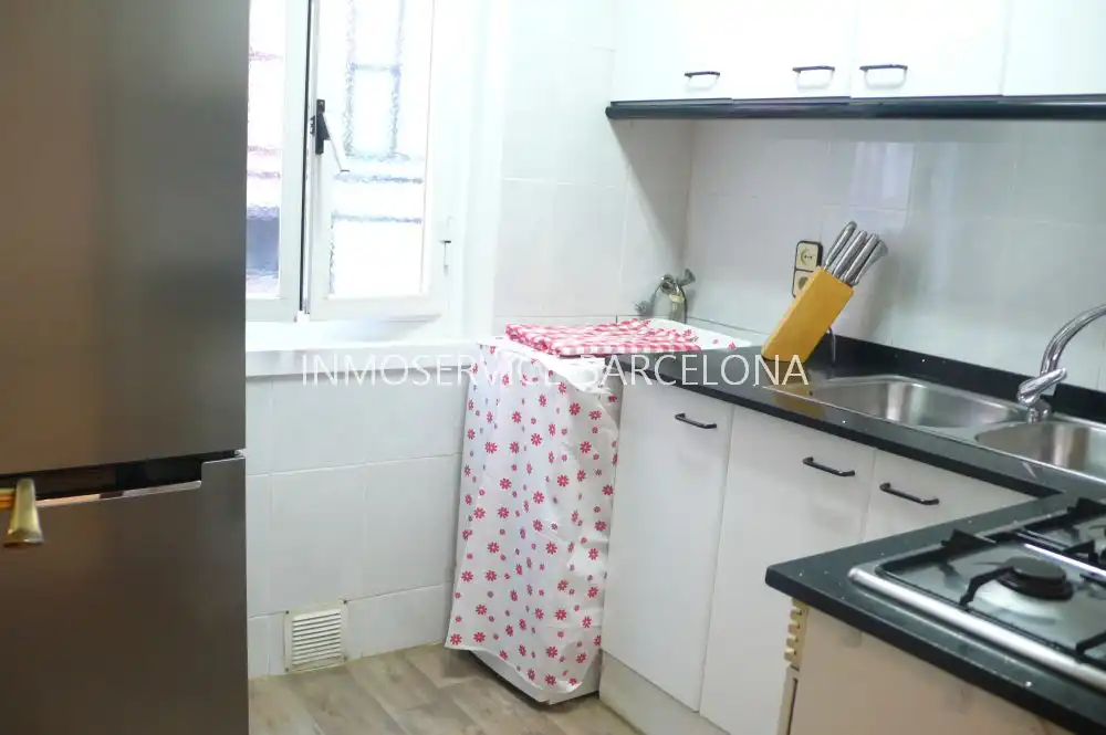 Cocina de Casa adosada en venta en Barcelona con Aire acondicionado, Calefacción y Terraza