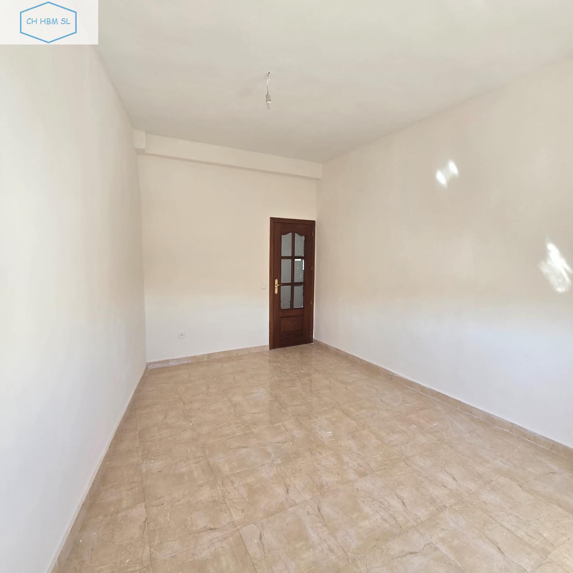 Flat to rent in Mora  with Terrace, Storage room and Balcony