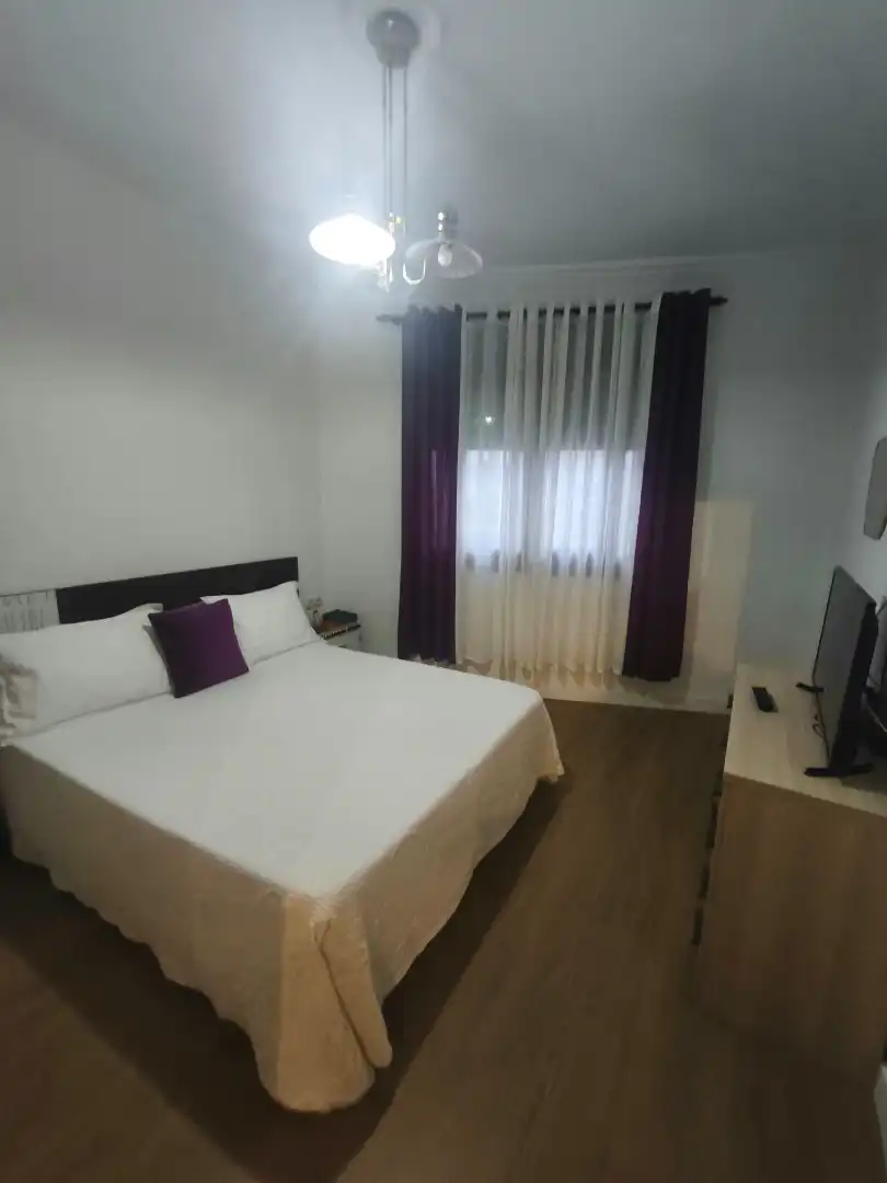 Bedroom of Flat for sale in Couto