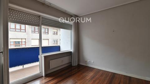 Foto 3 de Pis en venda a Las Arenas, Bizkaia