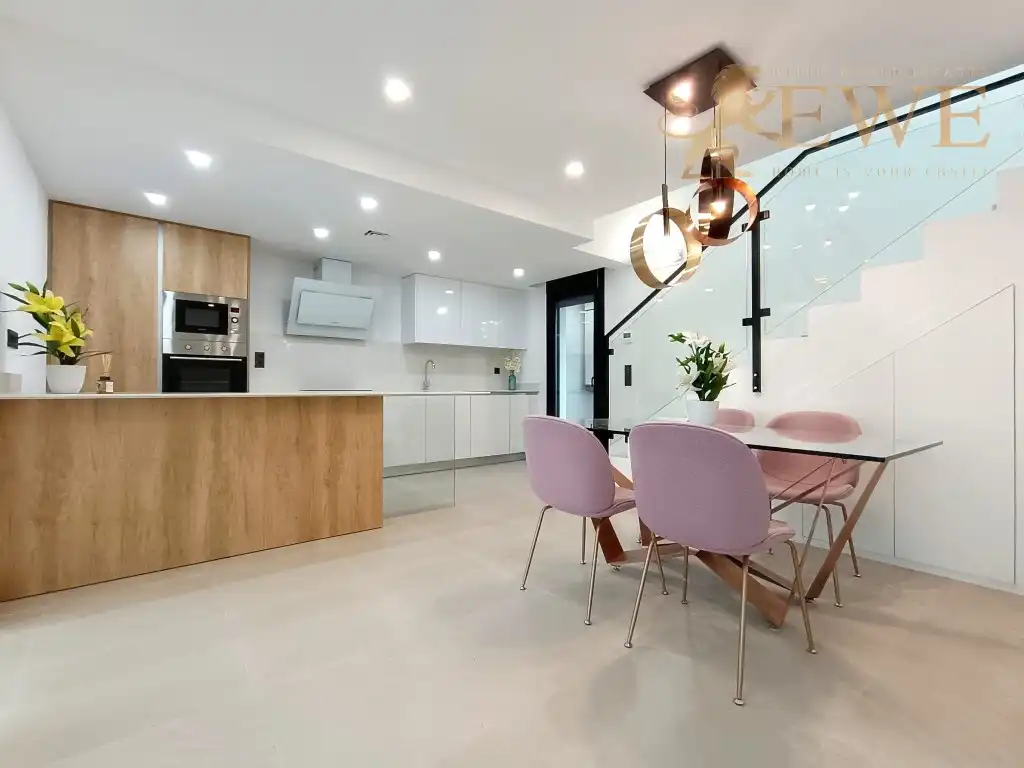 Casa a schiera con piscina in vendita a Benijófar, imagen 3