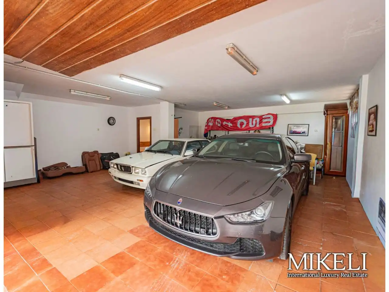Parking de Casa o chalet en venta en Santillana del Mar con Calefacción, Jardín privado y Parquet