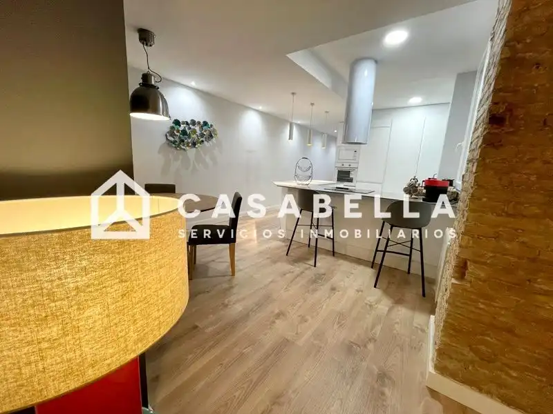 Flat for share in Valencia  with Air Conditioner, Heating and Furnished
